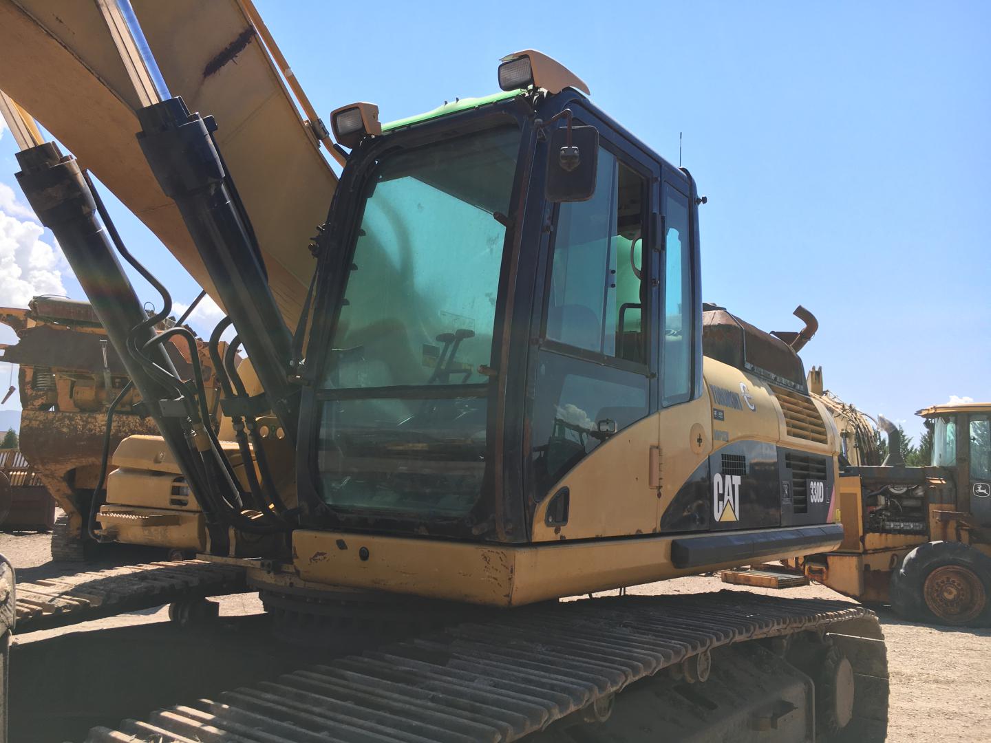 ./imagenes/INVOICE/2019/16826/EXCAVADORA CAT 330D (34).JPG